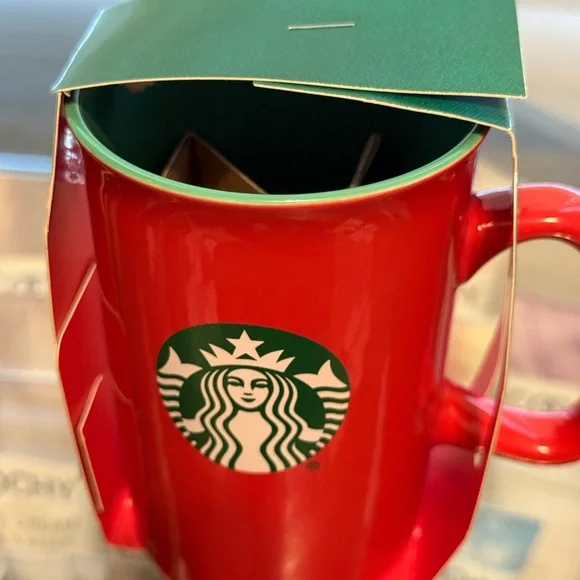 Starbucks Glossy Red Mug - Picture 5 of 8